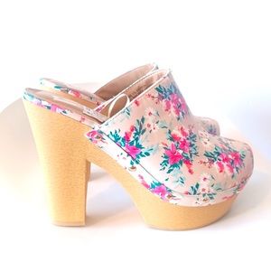 Y2K Report Floral Wooden Platform Clogs